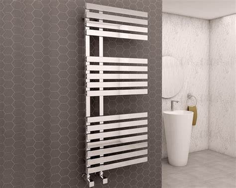 Clipper Heated Towel Rail 1082x550 BTU 2369
